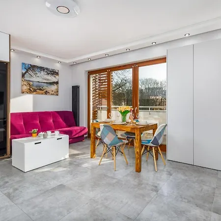 Platan City Centre By Renters アパート